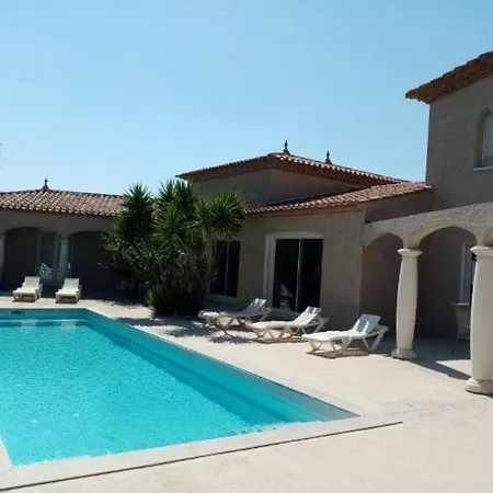 Bienvenue A L Hacienda Villa Magalas Exterior photo